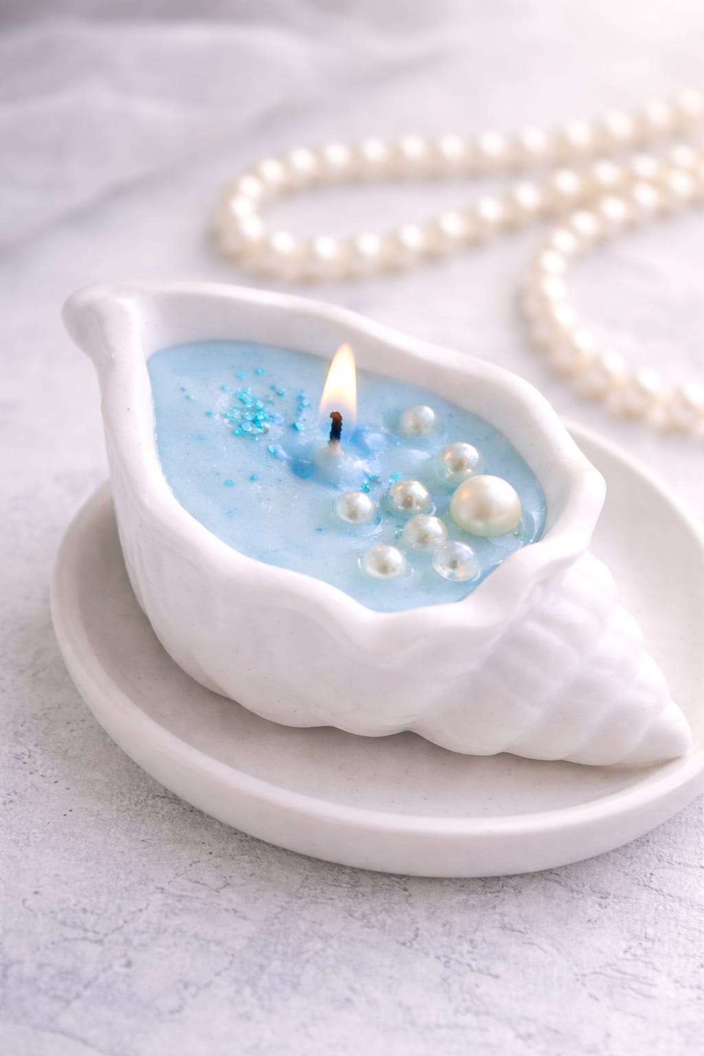 Serene Pearl – Luxury Shell Candle